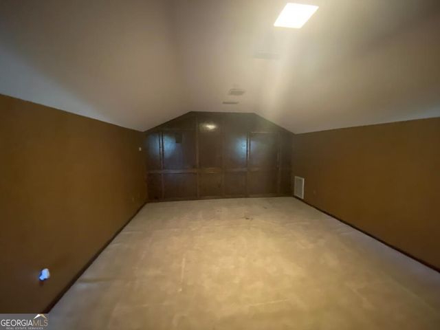 608 Pine Point Circle, Valdosta, GA 31602