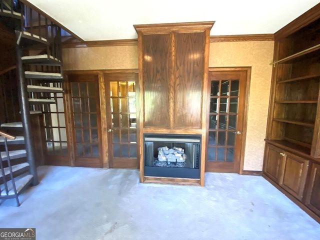 608 Pine Point Circle, Valdosta, GA 31602