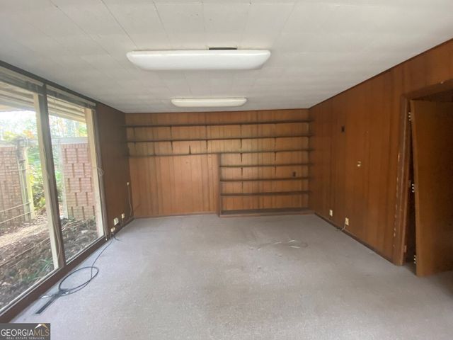 608 Pine Point Circle, Valdosta, GA 31602