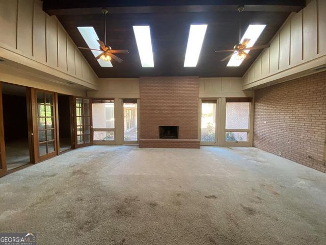 608 Pine Point Circle, Valdosta, GA 31602