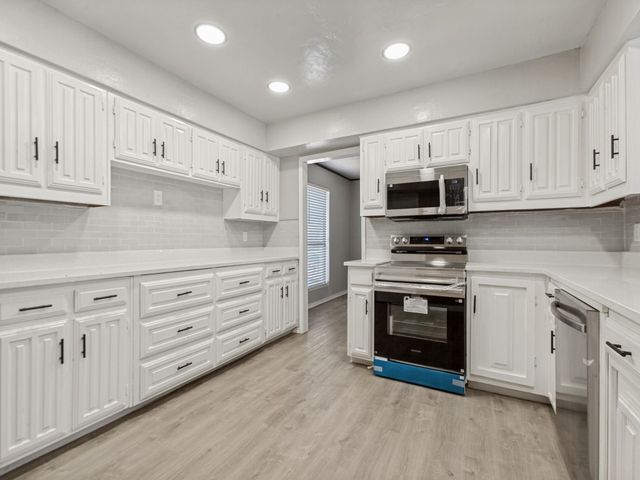 3013 Saddlehead Drive, Plano, TX 75075