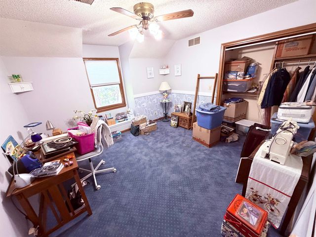 4610 N Farmstead Ct., Bel Aire, KS 67220