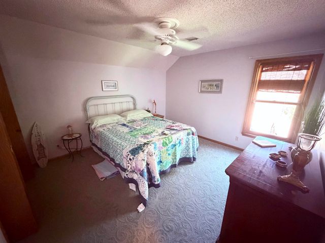 4610 N Farmstead Ct., Bel Aire, KS 67220