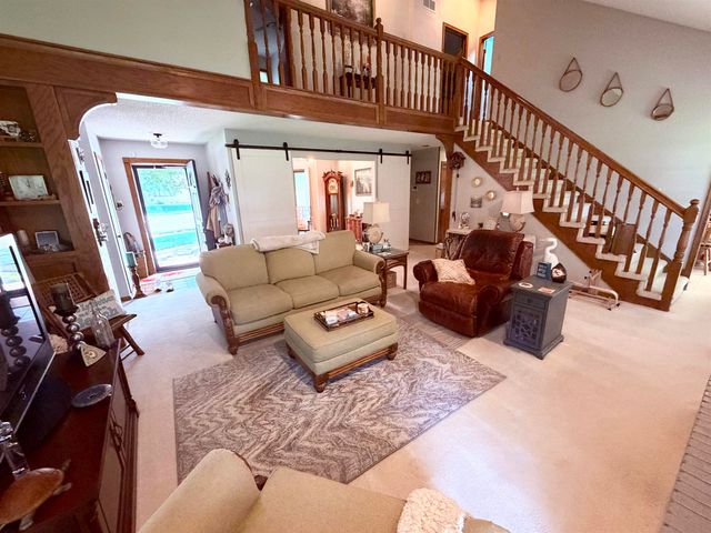 4610 N Farmstead Ct., Bel Aire, KS 67220