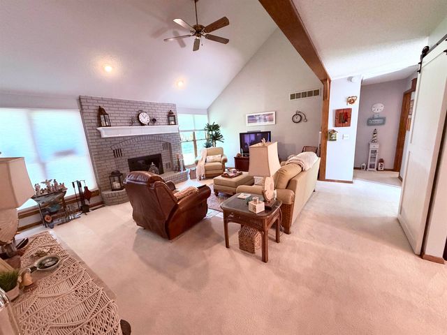 4610 N Farmstead Ct., Bel Aire, KS 67220