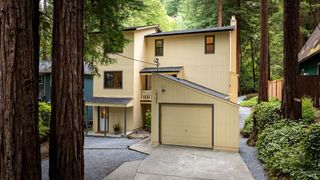19395 Hidden Valley Rd, Guerneville, CA 95446