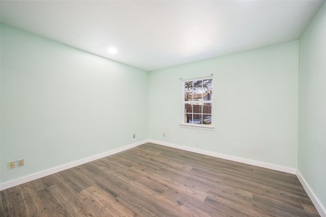 1929 N Lake Trail, Denton, TX 76201