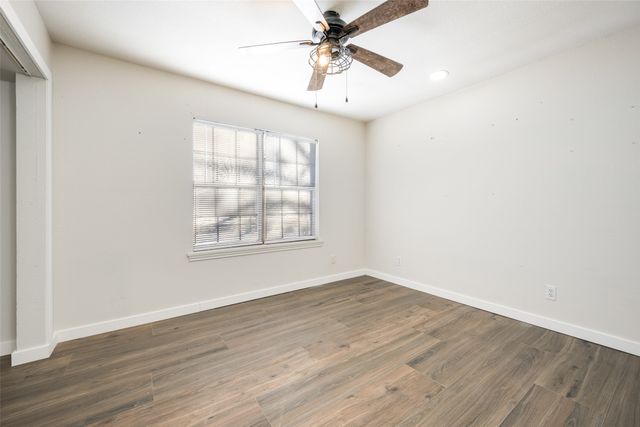 1929 N Lake Trail, Denton, TX 76201