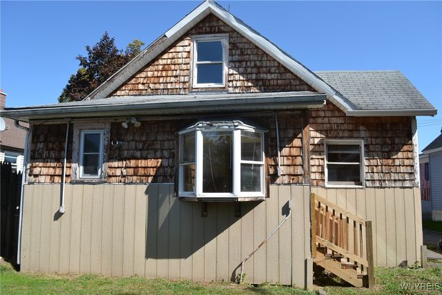 62 Douglas Street, Tonawanda, NY 14150