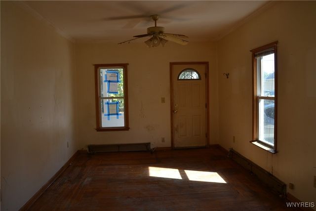 62 Douglas Street, Tonawanda, NY 14150