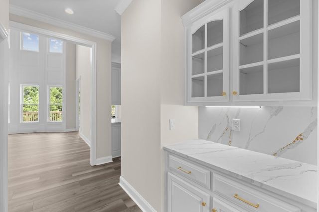 2302 Walkers Glen Lane, Buford, GA 30519