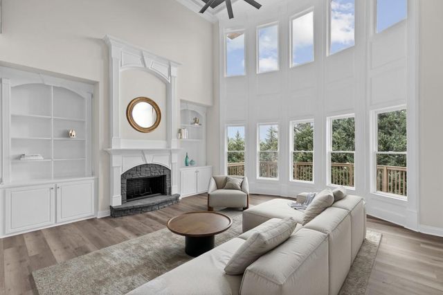 2302 Walkers Glen Lane, Buford, GA 30519