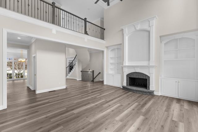 2302 Walkers Glen Lane, Buford, GA 30519