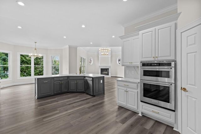 2302 Walkers Glen Lane, Buford, GA 30519