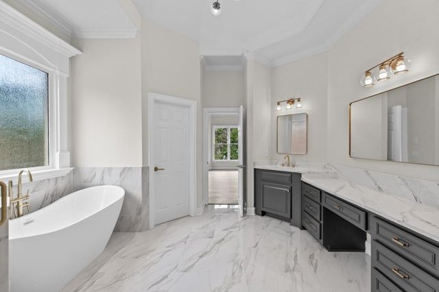 2302 Walkers Glen Lane, Buford, GA 30519