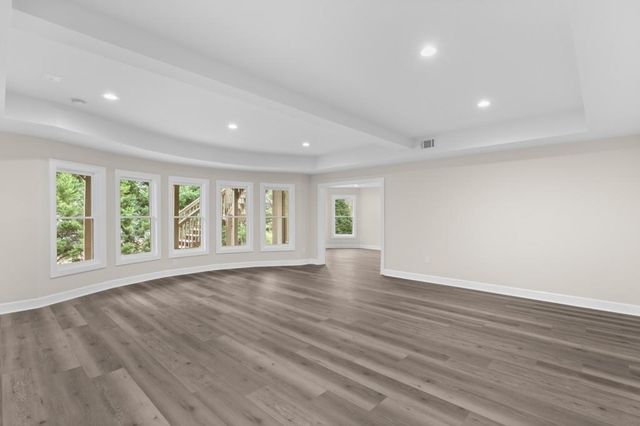 2302 Walkers Glen Lane, Buford, GA 30519
