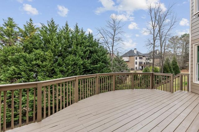 2302 Walkers Glen Lane, Buford, GA 30519