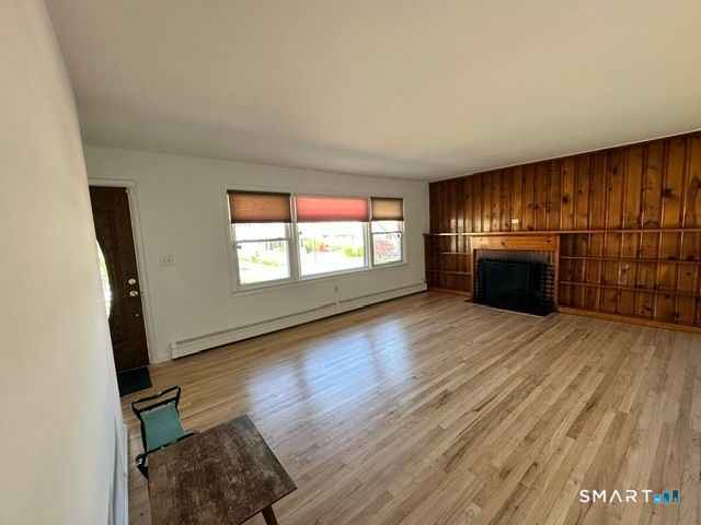 8 Lincoln Avenue, Norwalk, CT 06854