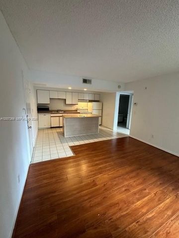 3985 W Mcnab Rd A111, Pompano Beach, FL 33069