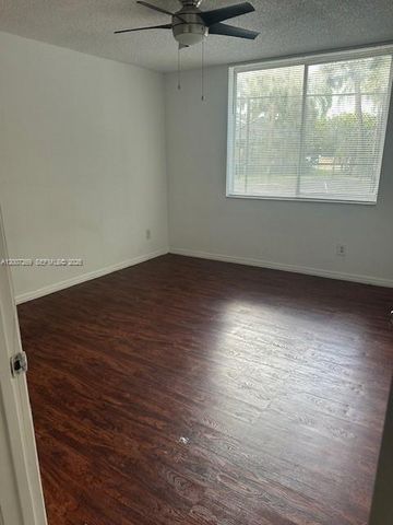 3985 W Mcnab Rd A111, Pompano Beach, FL 33069