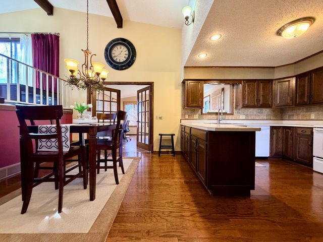 1919 Driftwood Avenue, Worthington, MN 56187