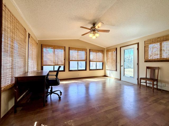 1919 Driftwood Avenue, Worthington, MN 56187