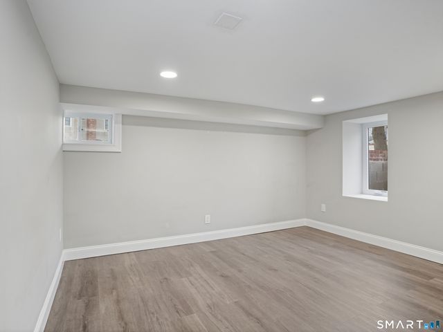 3125 Old Town Road, Bridgeport, CT 06606