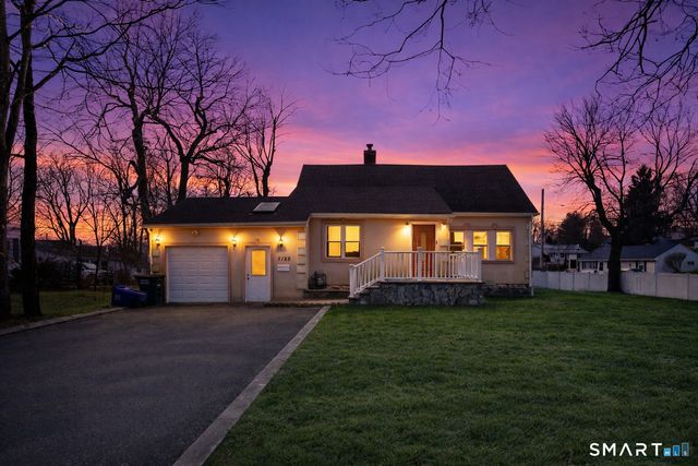 3125 Old Town Road, Bridgeport, CT 06606