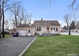 3125 Old Town Road, Bridgeport, CT 06606