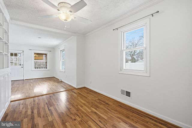 3704 EVELYN DR, Wilmington, DE 19808