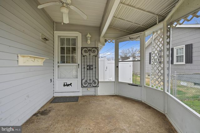 3704 EVELYN DR, Wilmington, DE 19808