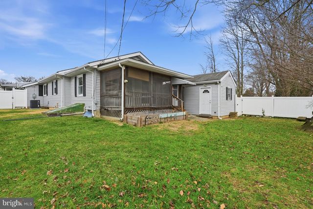 3704 EVELYN DR, Wilmington, DE 19808