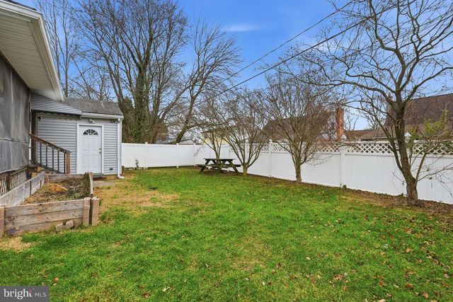 3704 EVELYN DR, Wilmington, DE 19808