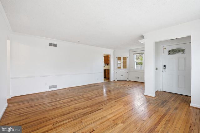 3704 EVELYN DR, Wilmington, DE 19808