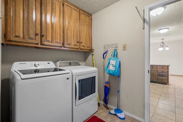 654 Park Lane, Highland Village, TX 75077