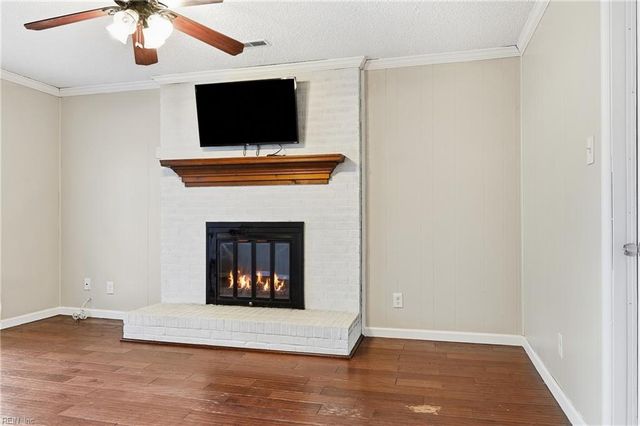 4865 Halwell DR, Virginia Beach, VA 23464