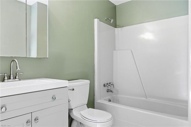 4865 Halwell DR, Virginia Beach, VA 23464
