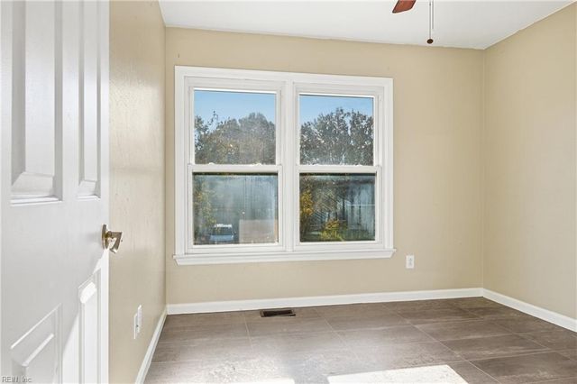 4865 Halwell DR, Virginia Beach, VA 23464