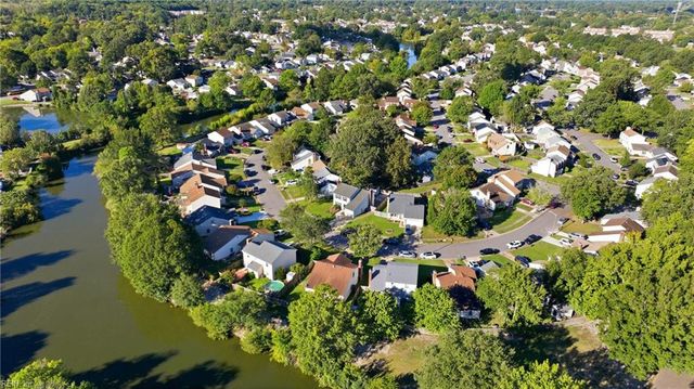 4865 Halwell DR, Virginia Beach, VA 23464