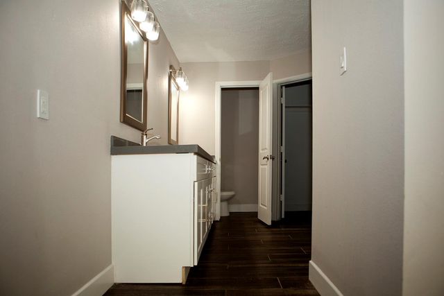 15711 Fox Springs Drive, Houston, TX 77084