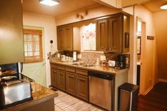 10272 Miller Road, Ola, AR 72853