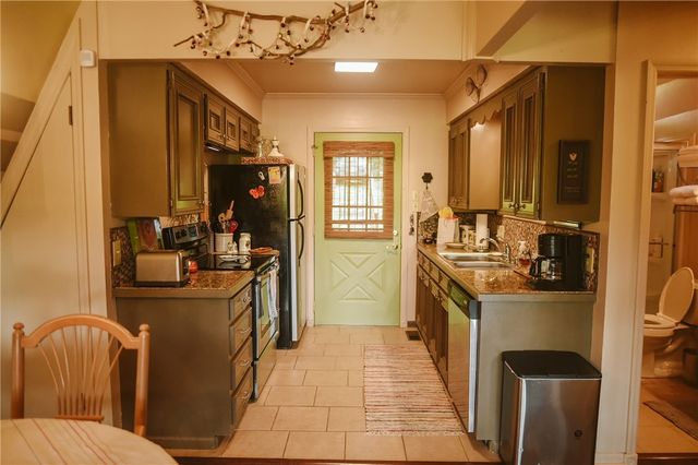 10272 Miller Road, Ola, AR 72853