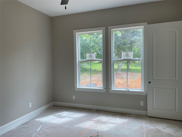 508 La Paloma Circle, Gordonville, TX 76245