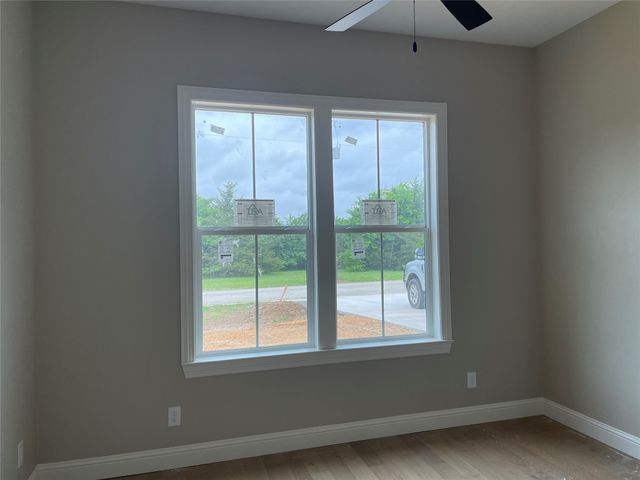 508 La Paloma Circle, Gordonville, TX 76245