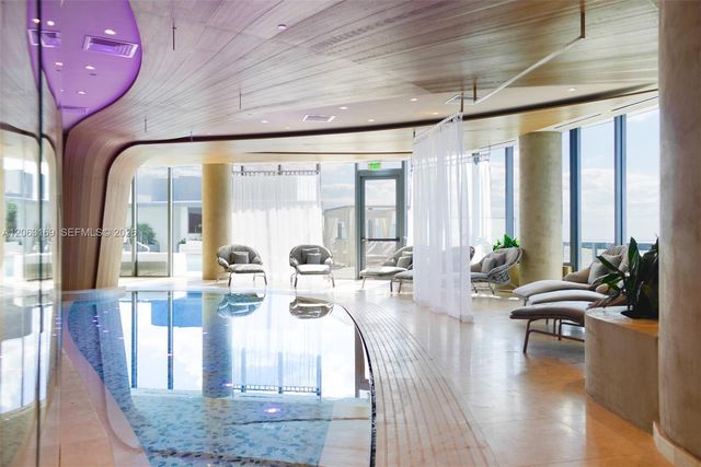 1000 Brickell Plz 4205, Miami, FL 33131