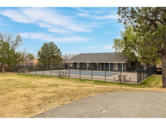 7143 Fenton Cir, Arvada, CO 80003