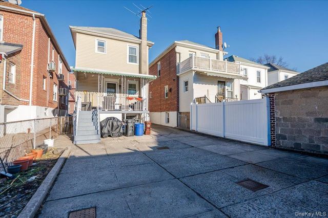 1917 Haight Avenue, Bronx, NY 10461