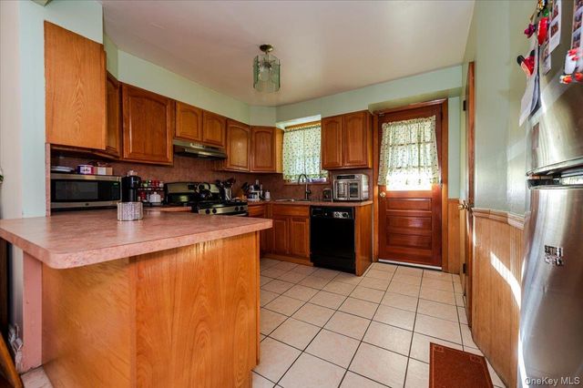 1917 Haight Avenue, Bronx, NY 10461