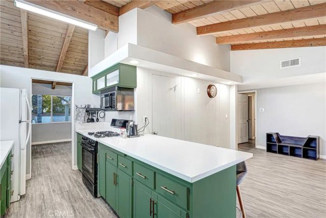 17444 Septo Street, Northridge, CA 91325