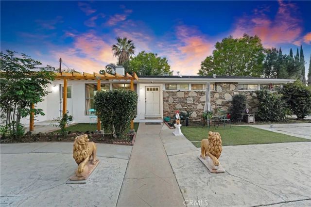 17444 Septo Street, Northridge, CA 91325